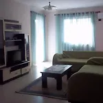 Faik Shehu Апартаменты Дуррес