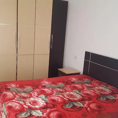 Faik Shehu Apartment *