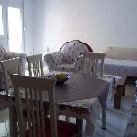 Faik Shehu Apartment Durres