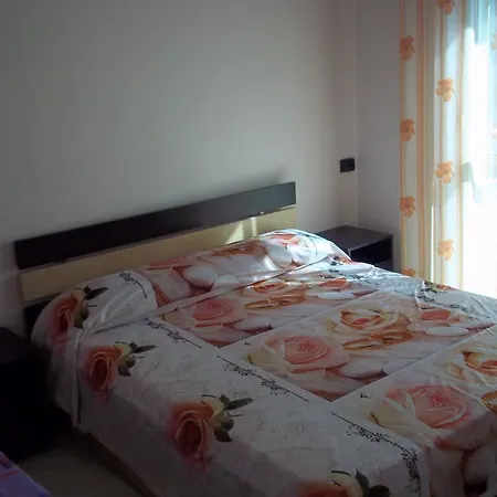 Faik Shehu Apartment *