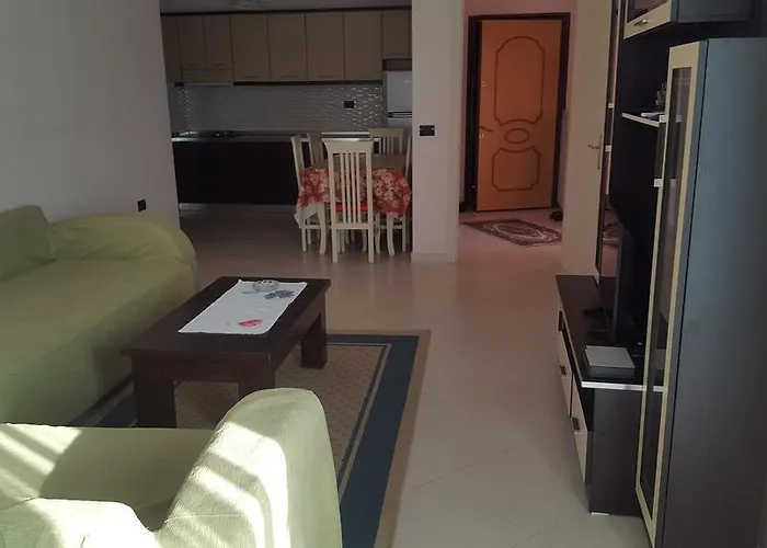 Faik Shehu * Durrës