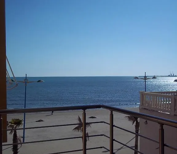 公寓 Faik Shehu Durrës