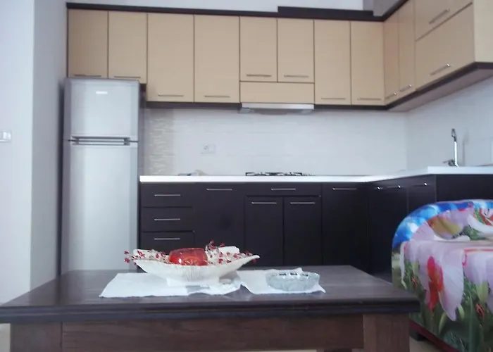 公寓 Faik Shehu Durrës